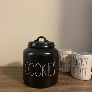 Black Rae Dunn cookie jar